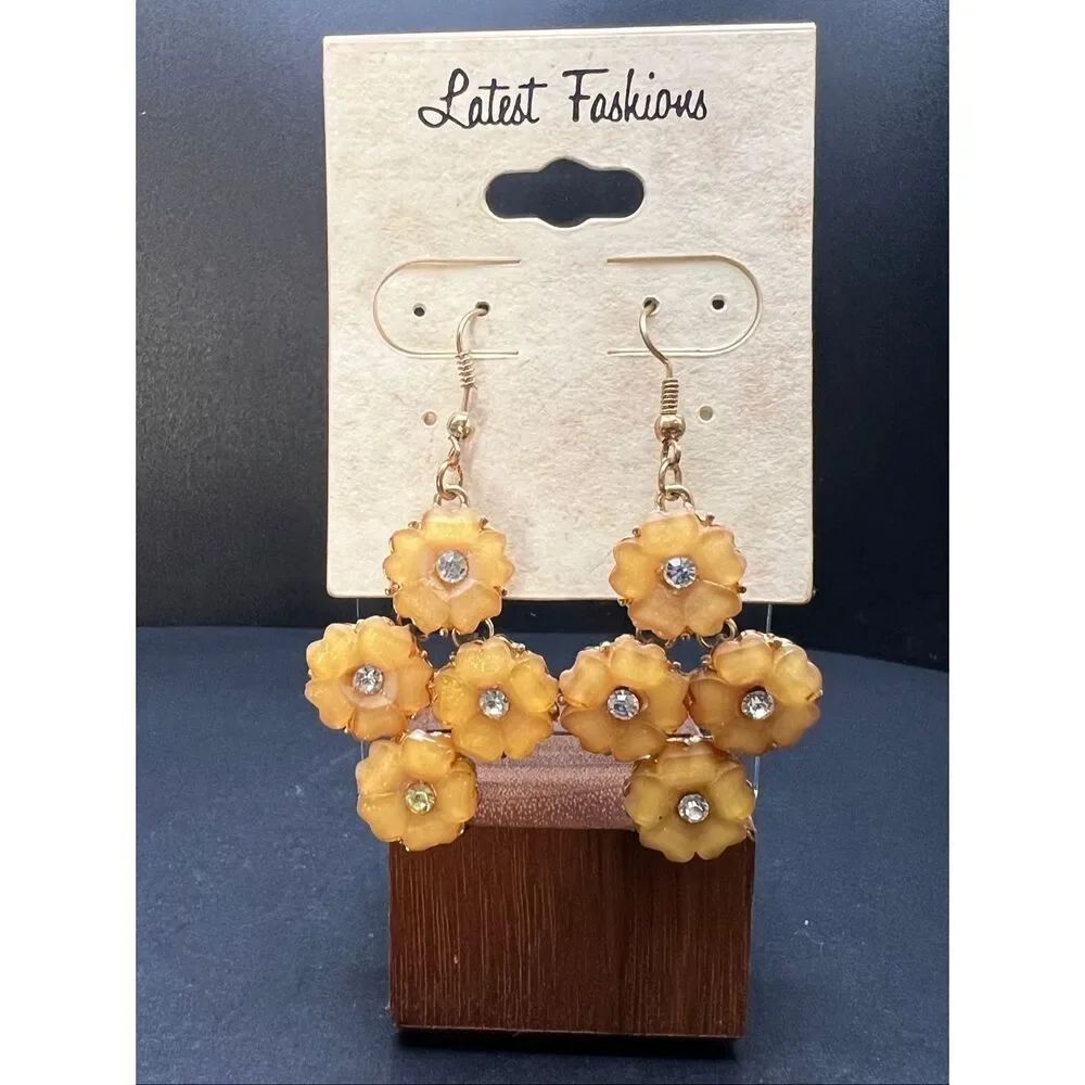 Light Orange Shimmer Rhinestone Gold Tone Flower Cluster Floral Earrings